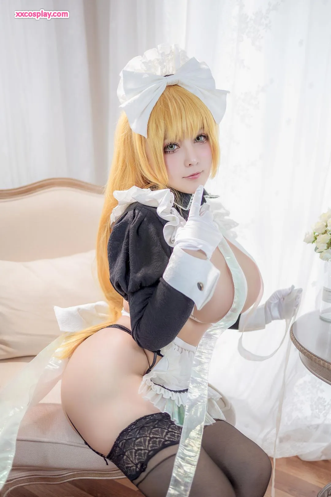 KANEKO_咔喵: Hirose Yuzuha Sexy Maid Gravure